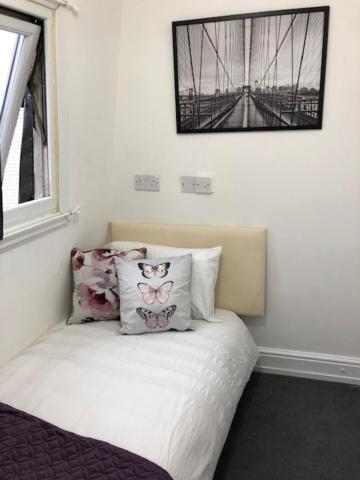 לונדון Lord Merit Guest Rooms In King'S Cross St Pancras מראה חיצוני תמונה