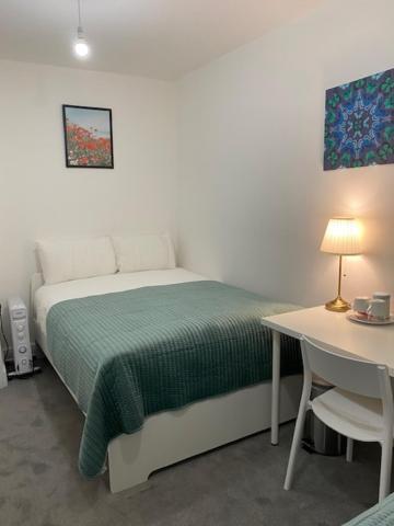 לונדון Lord Merit Guest Rooms In King'S Cross St Pancras מראה חיצוני תמונה