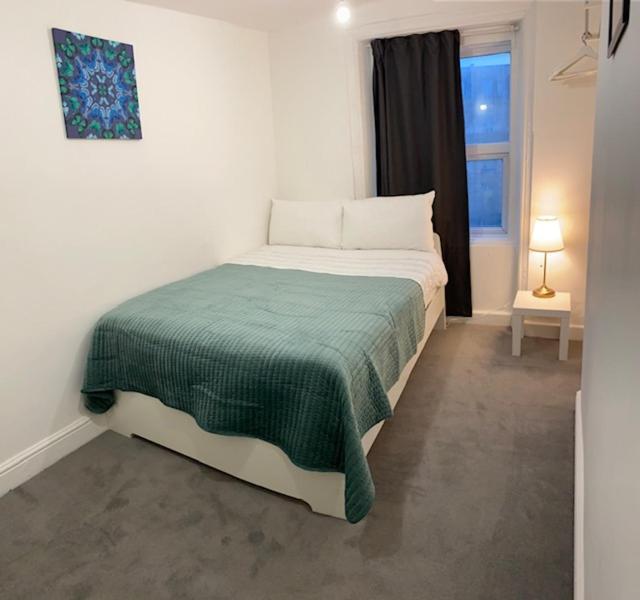 לונדון Lord Merit Guest Rooms In King'S Cross St Pancras מראה חיצוני תמונה